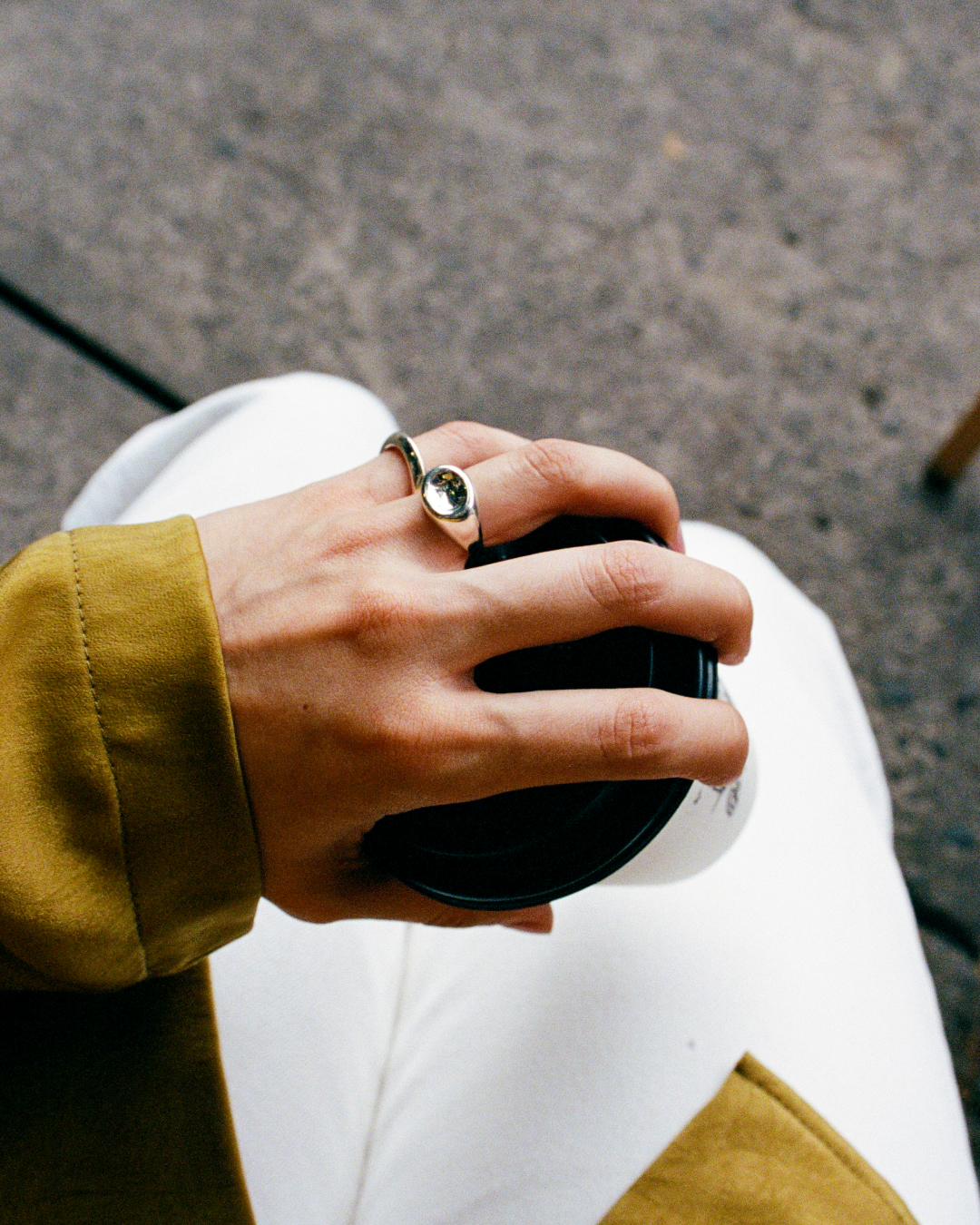 Horizontal Oval Signet